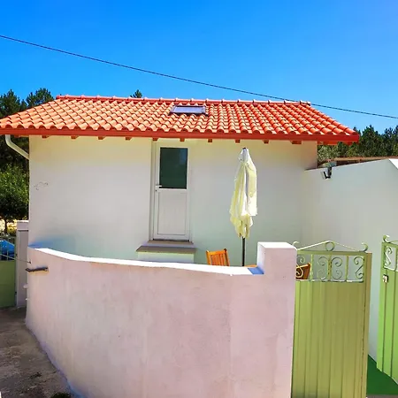 Pinheiros Tranquilos Local Serta * Valongo (Porto)