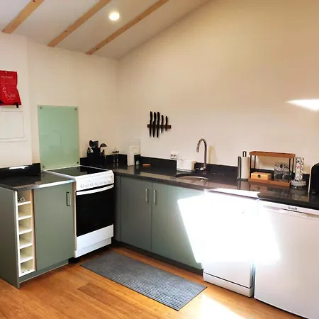 Pinheiros Tranquilos Local Serta * Valongo (Porto)