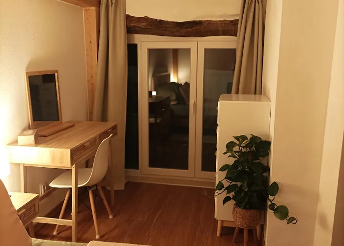 Pinheiros Tranquilos Local Serta * Valongo (Porto)